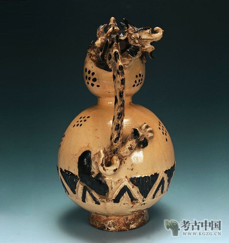 金代 · 白釉黑花葫芦形倒装壶(辽宁省博物
