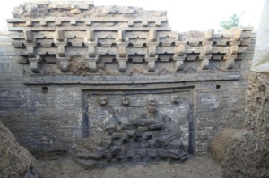 安徽：长丰埠里墓葬群新发现平顶墓葬
