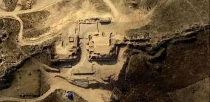 山西博物院：陶寺和石峁，看四千年前两大黄河文明遗址如何“相会”
