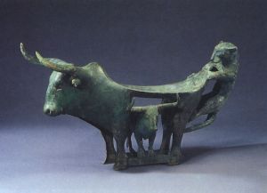 胡嘉麟：牛纹牛闻——古代牛形青铜器里的牛方鼎、牺觥