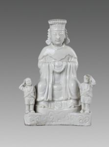 明代 · 德化窑妈祖坐像（福建博物院）