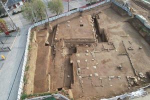 陕西：唐九成宫遗址考古发现“粉壁、涂泥”历史见证