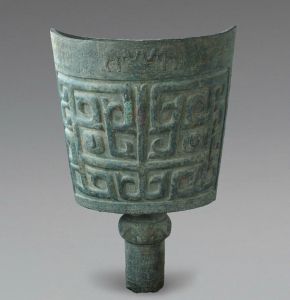 商代 · 象纹大铜铙（长沙博物馆）